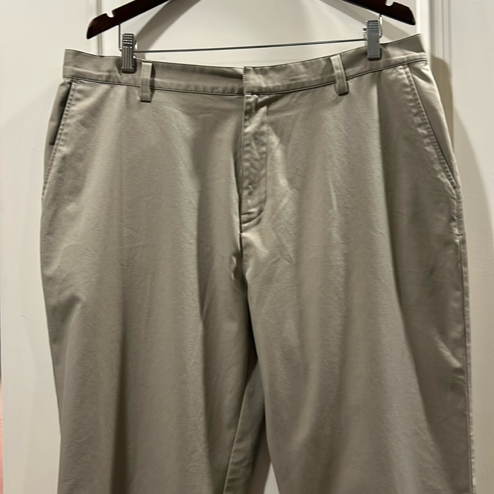 Like New! Adidas ClimaCool Stretch beige Outdoorsman vented Pants pants size 38